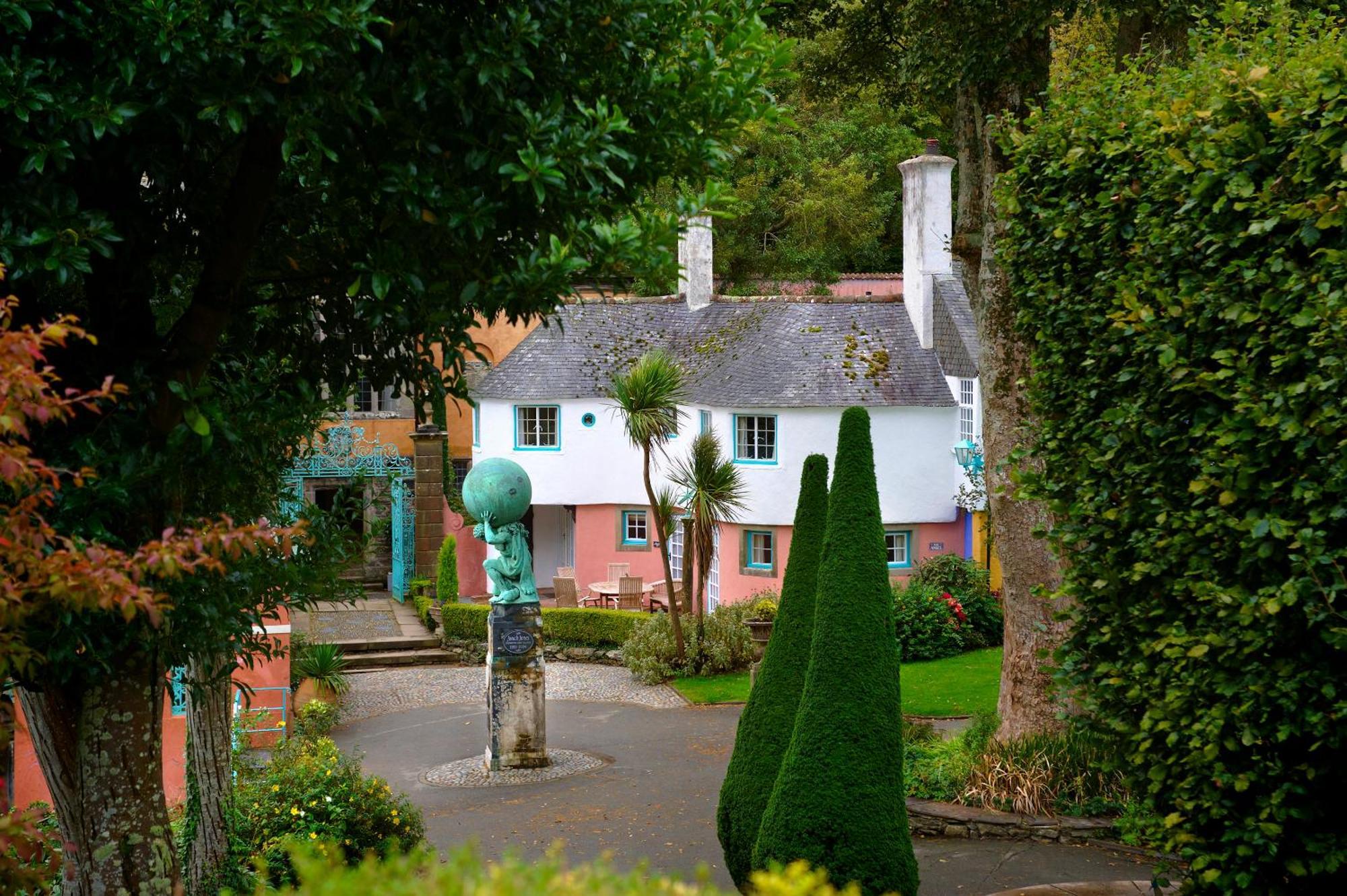 פורת'מאדוג Portmeirion Village & Castell Deudraeth מראה חיצוני תמונה