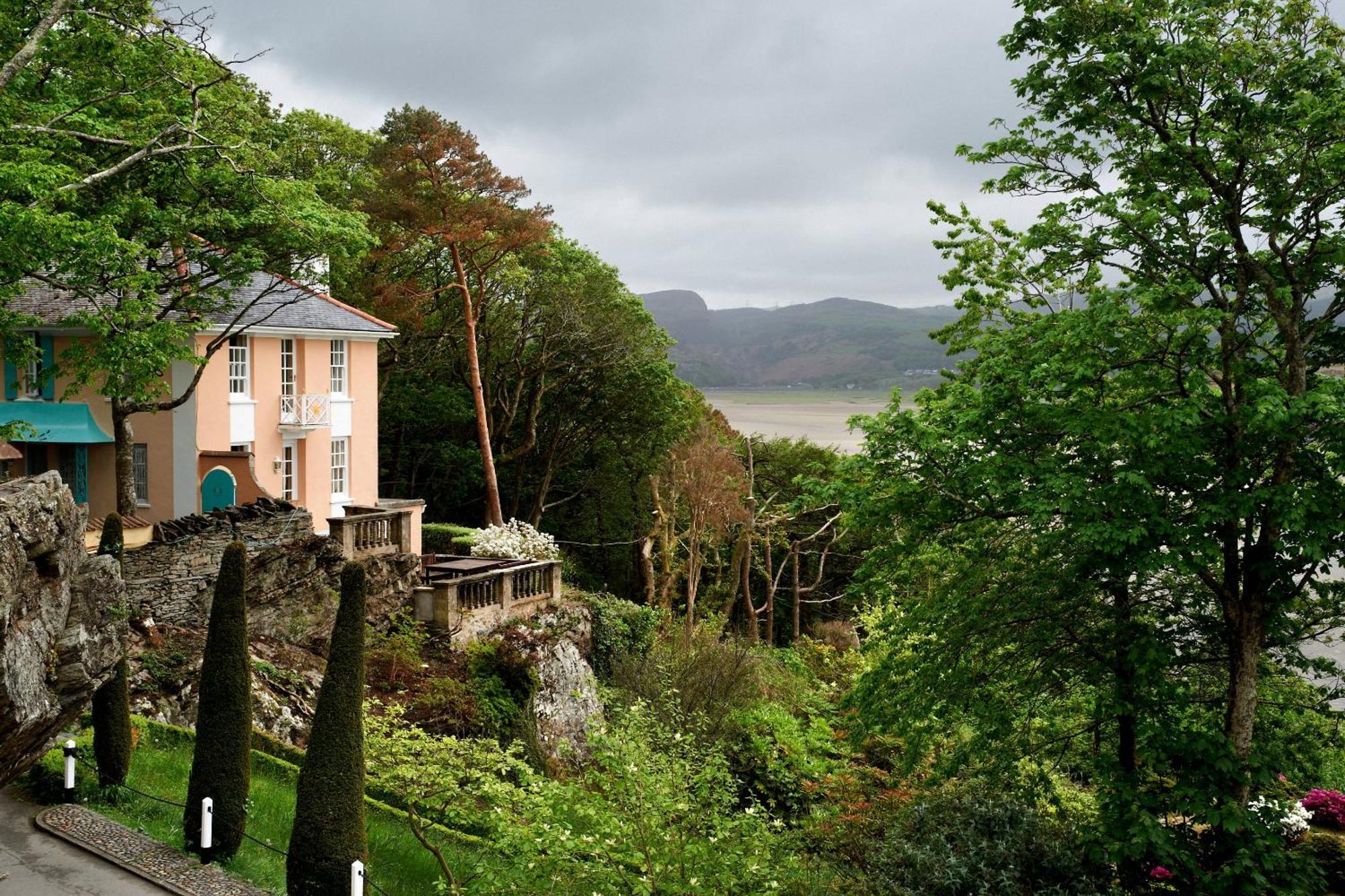 פורת'מאדוג Portmeirion Village & Castell Deudraeth מראה חיצוני תמונה